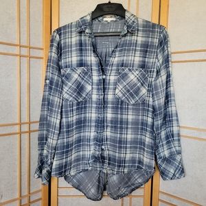 Laju button down top medium